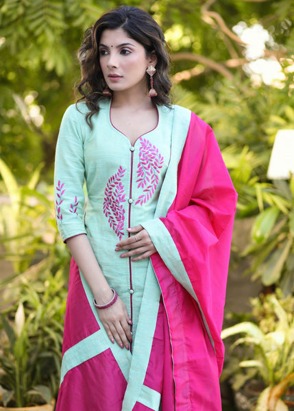 Peach Pink Stylish Suit With Unstitched Embroidery – ThreadLooms